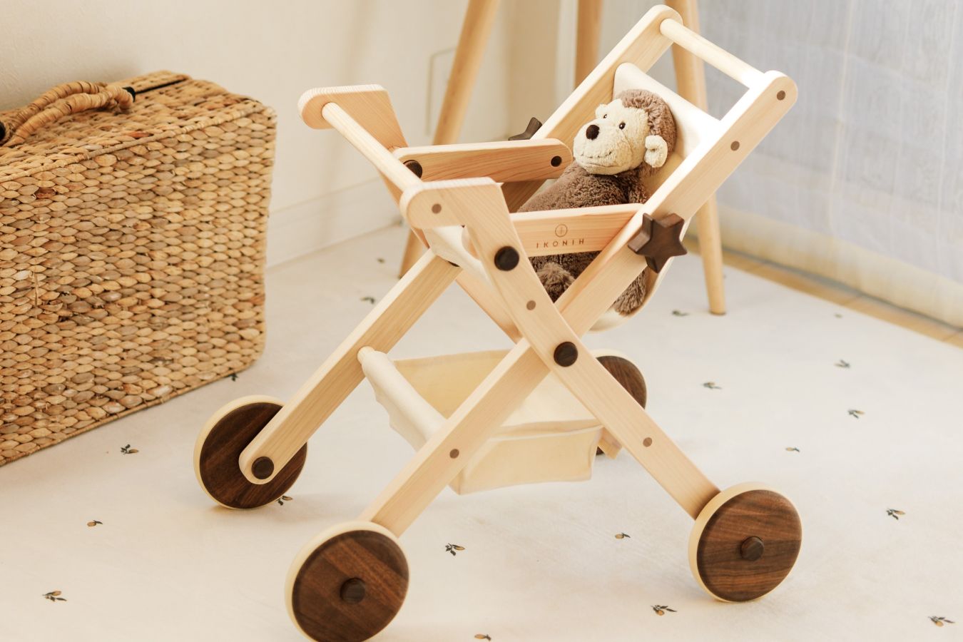 IKONIH ドールバギー ままごと 木のおもちゃ